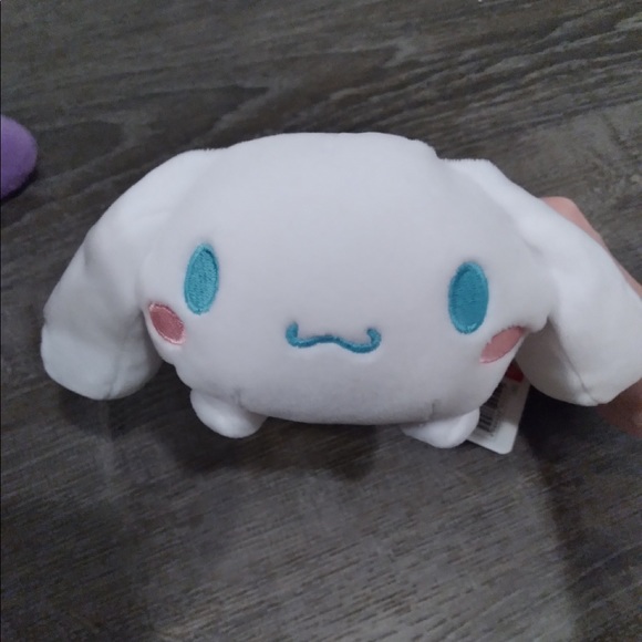 Sanrio Cinnamoroll plush cardholder - Picture 1 of 2